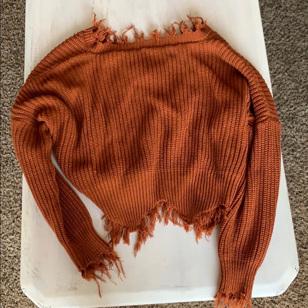 Cropped Sweater - Picture 2 of 2